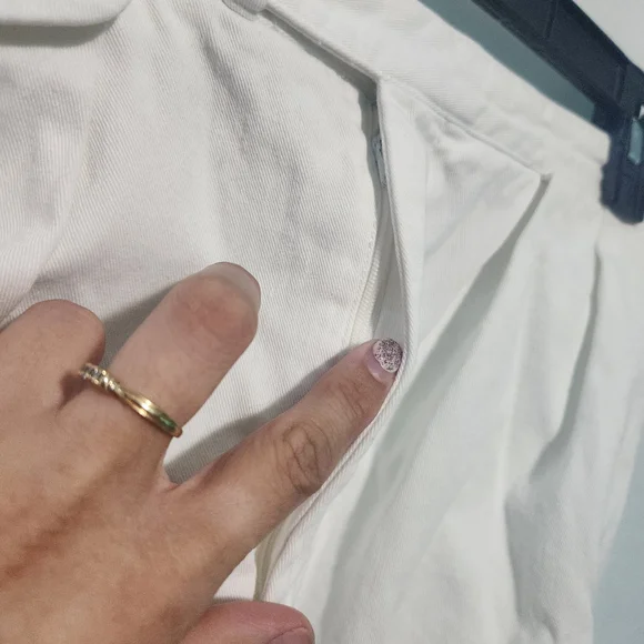 Vintage Ralph Lauren White Shorts. Size 8. RN 67635 - Picture 5 of 15